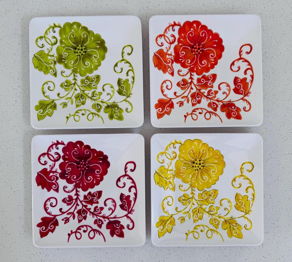 Laurie Gates Square Floral Melamine Plates